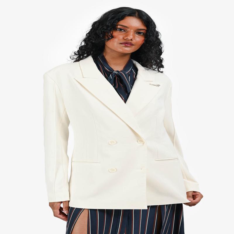 12 Storeez White/Crystal Pin Detail Blazer Size XS